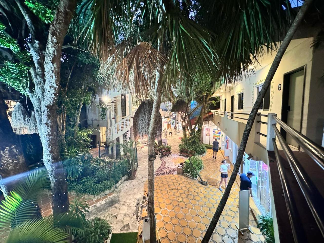 Hotel Ha Garden Gallery - 5Th Avenue Playa del Carmen Exteriör bild